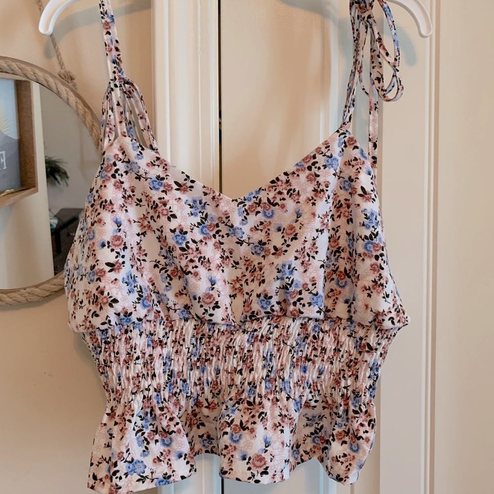 Cropped tank top from ROMWE